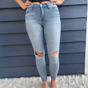 7 For All Mankind Ankle Gwenevier Distressed Jean